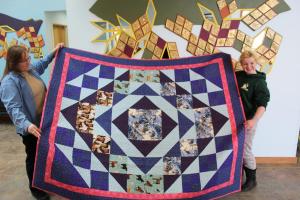 belknap-mill-quilters-guild-quilt-donations-007