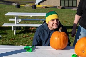 221019-Pumpkin-Carving-A-12